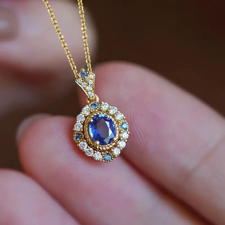 Jesmira - Vintage Charm Necklace