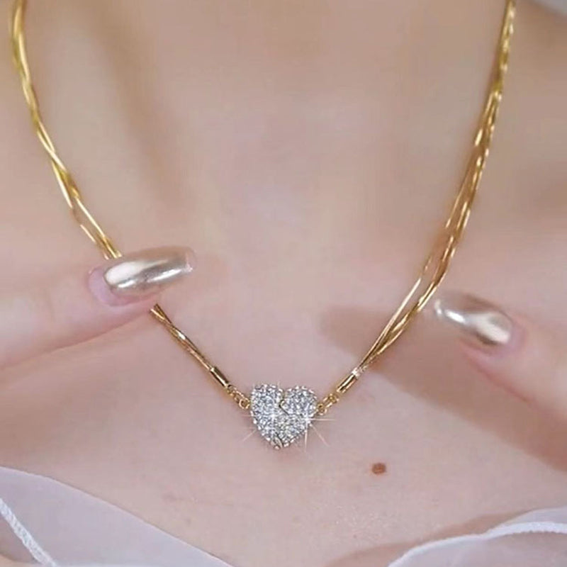 Ellie - Magnetic Heart Necklace