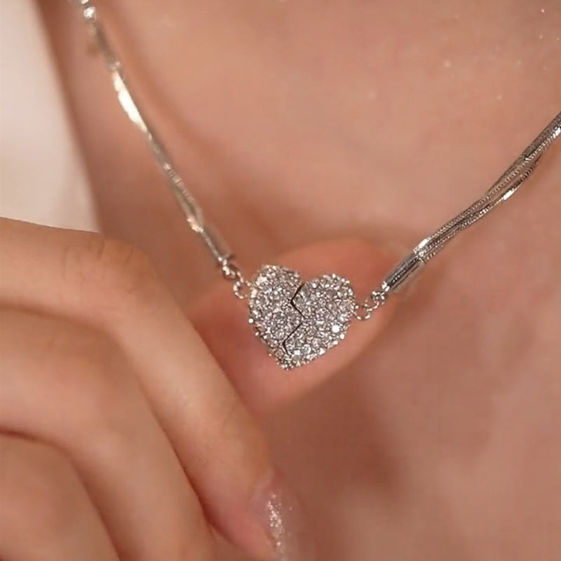Ellie - Magnetic Heart Necklace