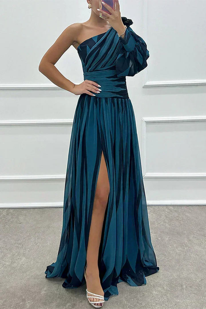 Violet &amp; Grace™ |Elegant Striped Maxi Dress with One Shoulder