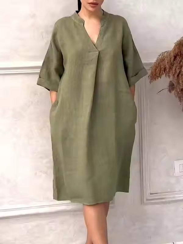 Aeris - Effortless V-Neck Dress