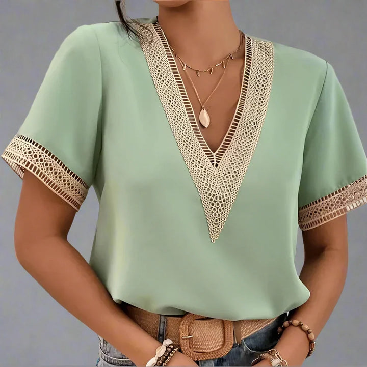 WAVERLY LACEFRONT V-NECK TEE