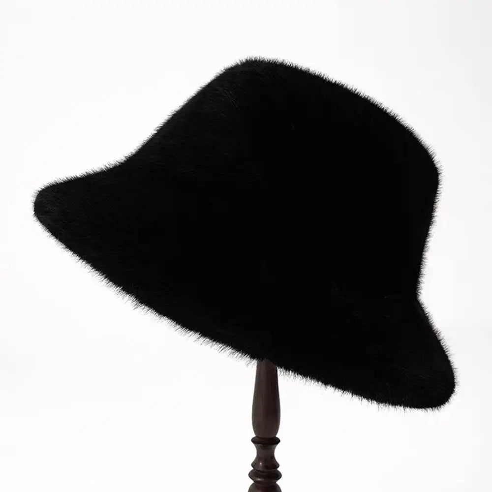 Isla - Plush Winter Bucket Hat