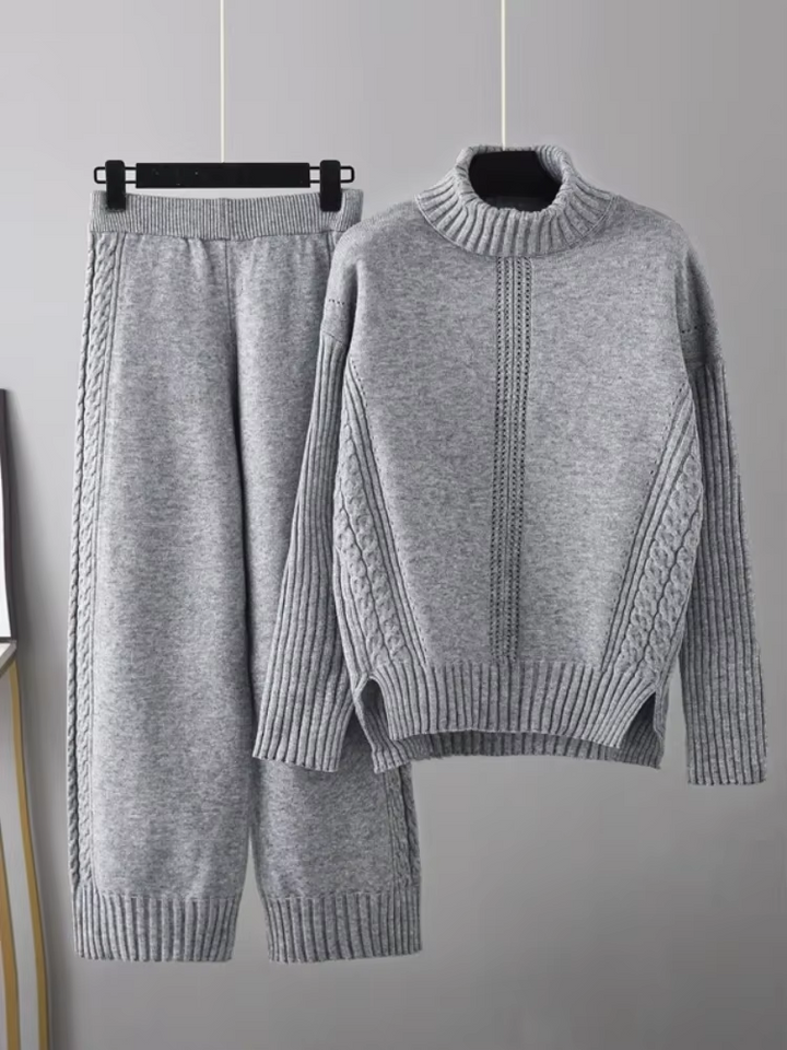 Adriana - Cozy Turtleneck Set