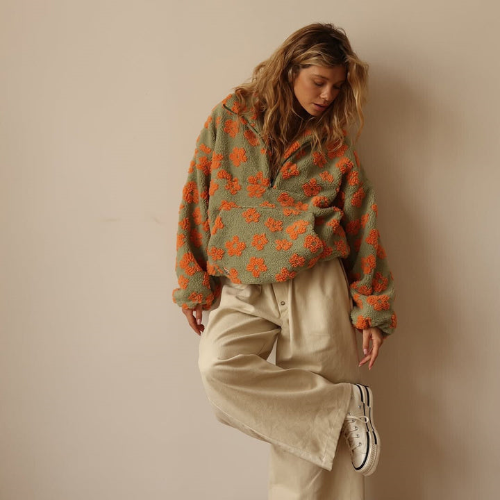 Rylie - Cozy Floral Sweater