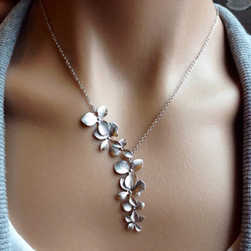 Nyxelle - Ethereal Fashion Necklace
