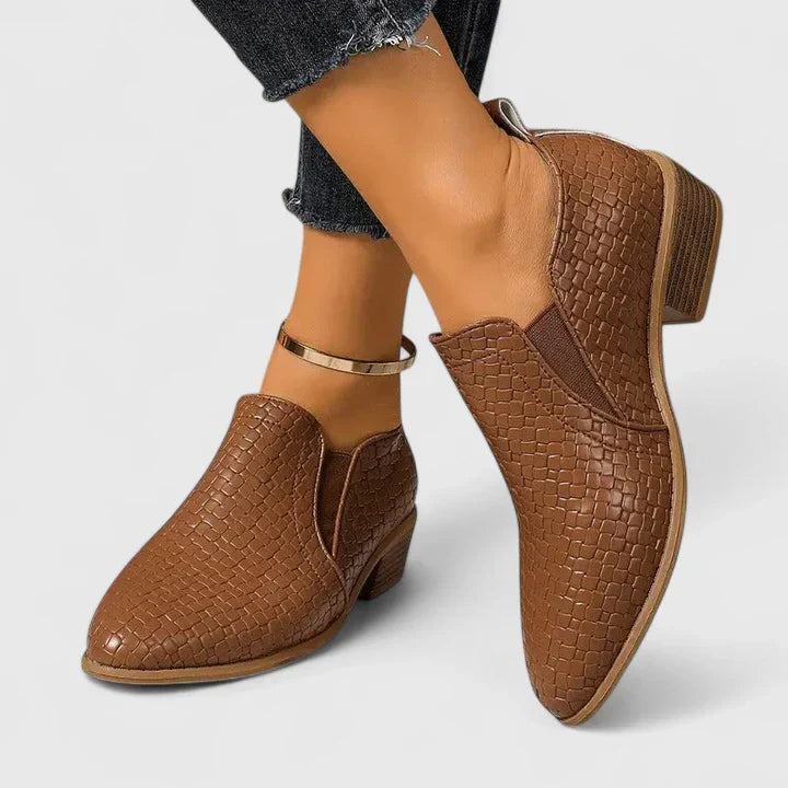 Violeandra | Ergonomic Shoes